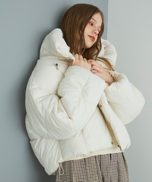 Mirette(ミレット)の「クロップドパファージャケット / Short Puffer Jacket(ダウンジャケット/コート・レディース・ブラウン/ホワイト/ブラック・MEDIUM/SMALL)」の13枚目の写真