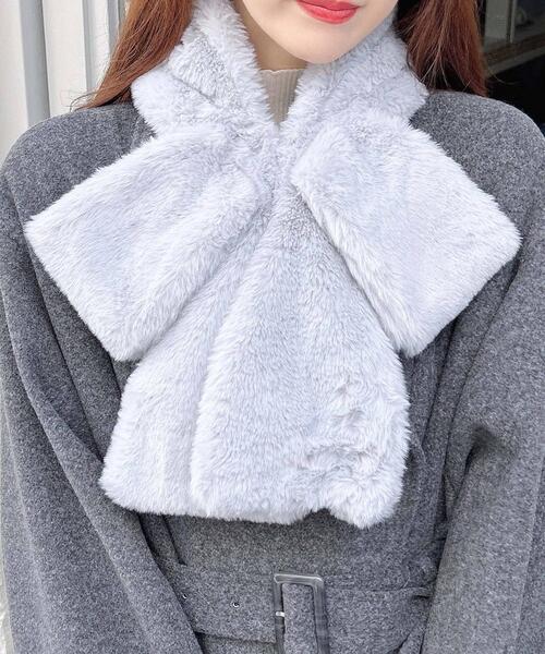 INGNI（イング）の「フワフワリボンティペット（ストール/ショール・レディース・オフホワイト/ベージュ/ブルー系・ONE SIZE）」の14枚目の写真