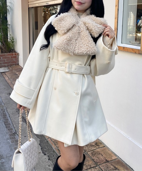 INGNI（イング）の「フワフワリボンティペット（ストール/ショール・レディース・オフホワイト/ベージュ/ブルー系・ONE SIZE）」の6枚目の写真