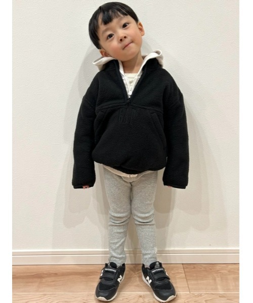 GAP（ギャップ）の「ボア ハーフジップ プルオーバー (幼児・ベビー)（スウェット・キッズ・ピンク/ブルー/グレー/ブラック・70cm/80ｃｍ/90cm/95cm/100cm/105cm/110cm）」の10枚目の写真