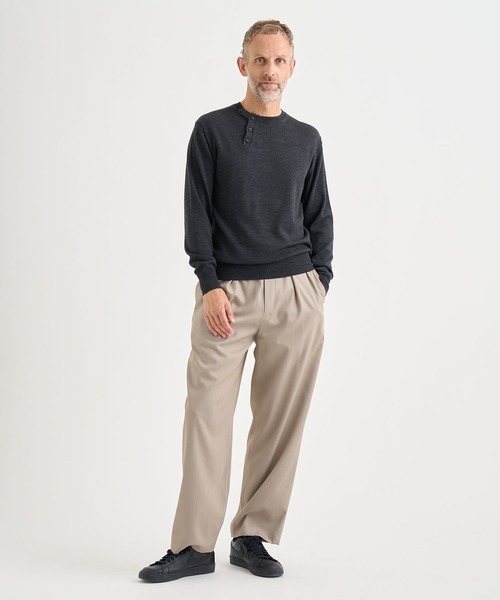 IRENISA(イレニサ)の「【irenisa/イレニサ】別注WOOL CREW-NECK KNIT PULLOVER(ニット/セーター・メンズ・ダークグレー/グレー/ワインレッド/ブラック・4/3/2)」の5枚目の写真