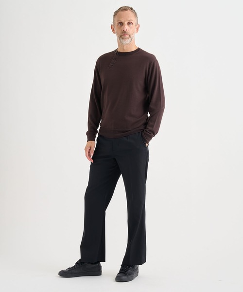 IRENISA(イレニサ)の「【irenisa/イレニサ】別注WOOL CREW-NECK KNIT PULLOVER(ニット/セーター・メンズ・ダークグレー/グレー/ワインレッド/ブラック・4/3/2)」の7枚目の写真