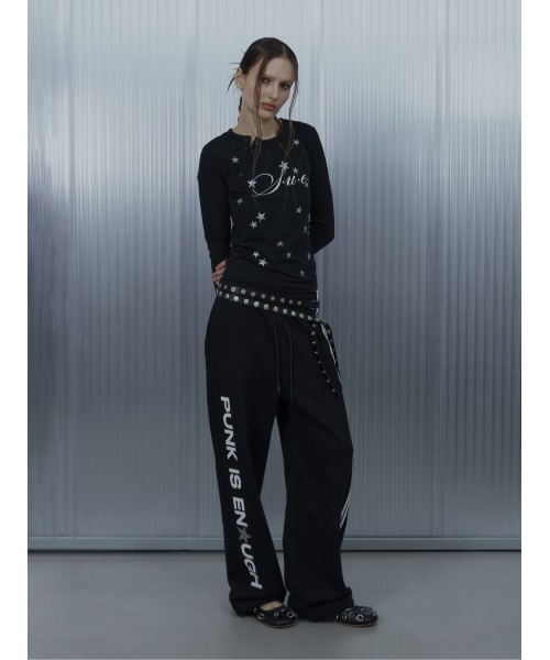 SETUPEXE(セットアップイーエックスイー)の「A'GEM/9 × .kom 『SETUPEXE/セットアップイーエックスイー』 PUNK WAPPEN SWEATPANTS/サイドラインロゴスウェットパンツ(スウェットパンツ・レディース・ブラック/グレー・FREE)」の13枚目の写真