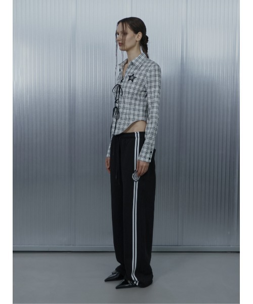 SETUPEXE(セットアップイーエックスイー)の「A'GEM/9 × .kom 『SETUPEXE/セットアップイーエックスイー』 PUNK WAPPEN SWEATPANTS/サイドラインロゴスウェットパンツ(スウェットパンツ・レディース・ブラック/グレー・FREE)」の20枚目の写真