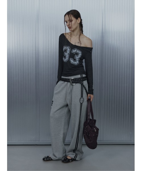 SETUPEXE(セットアップイーエックスイー)の「A'GEM/9 × .kom 『SETUPEXE/セットアップイーエックスイー』 PUNK WAPPEN SWEATPANTS/サイドラインロゴスウェットパンツ(スウェットパンツ・レディース・ブラック/グレー・FREE)」の16枚目の写真