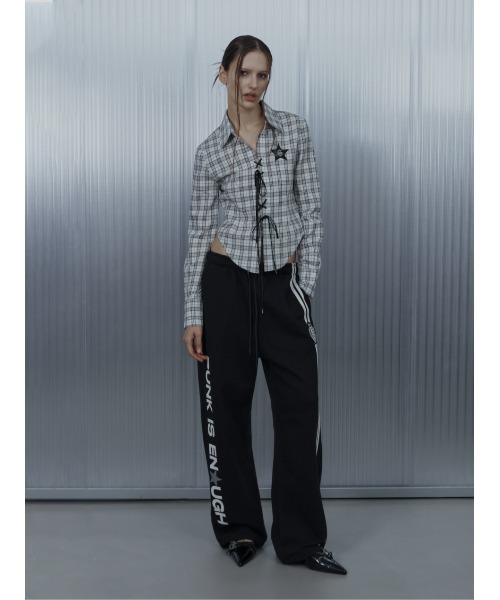 SETUPEXE(セットアップイーエックスイー)の「A'GEM/9 × .kom 『SETUPEXE/セットアップイーエックスイー』 PUNK WAPPEN SWEATPANTS/サイドラインロゴスウェットパンツ(スウェットパンツ・レディース・ブラック/グレー・FREE)」の17枚目の写真