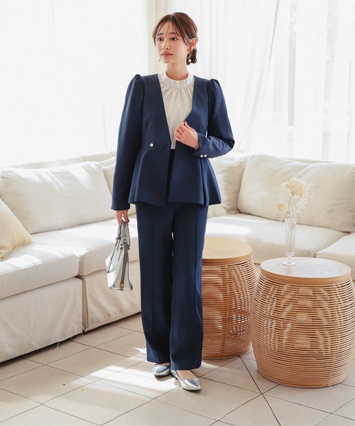 Petitle（プチレ）の「[ セレモニー ] [ 低身長向けサイズ ] 3点セット ペプラムジャケット × ボウタイブラウス × ワイドパンツ（スーツセット・レディース・ネイビー/ブラック・PL/PM/PS）」の6枚目の写真