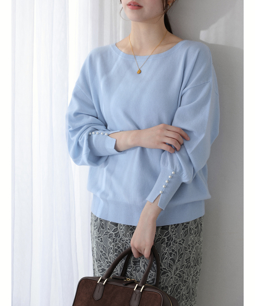 La TOTALITE(ラトータリテ)の「ウールカシミヤパールニットプルオーバー(ニット/セーター・レディース・サックスブルー/チャコールグレー/レッド/ネイビー・FREE)」の1枚目の写真