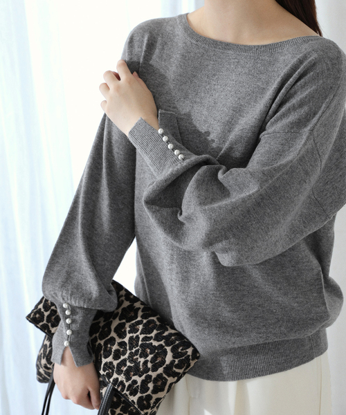 La TOTALITE(ラトータリテ)の「ウールカシミヤパールニットプルオーバー(ニット/セーター・レディース・サックスブルー/チャコールグレー/レッド/ネイビー・FREE)」の9枚目の写真