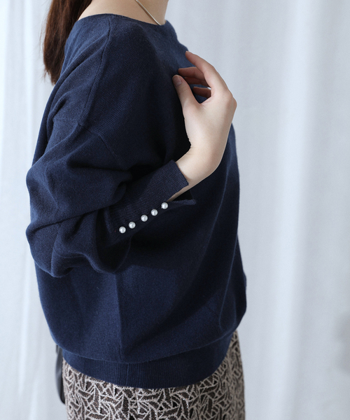 La TOTALITE(ラトータリテ)の「ウールカシミヤパールニットプルオーバー(ニット/セーター・レディース・サックスブルー/チャコールグレー/レッド/ネイビー・FREE)」の13枚目の写真