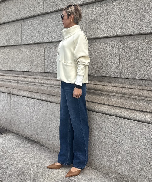 JENNE(ジェンヌ)の「日本製裏起毛スタンドトップス(保温性機能生地)(Tシャツ/カットソー・レディース・ベージュ系その他/アイボリー・SMALL/MEDIUM/LARGE)」の7枚目の写真