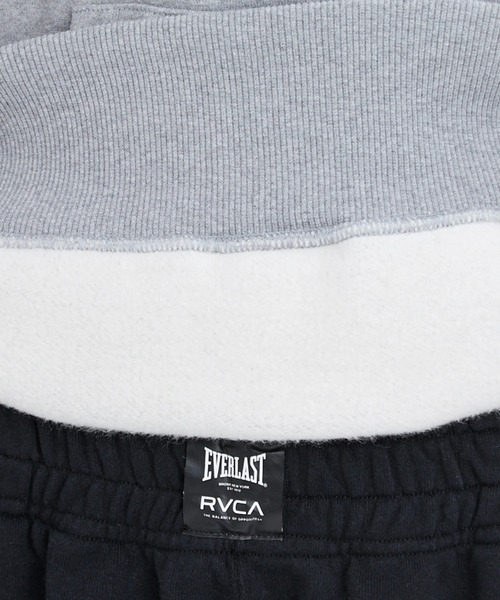 RVCA(ルーカ)の「RVCA メンズ RVCA×EVERLAST SHORTS ショートパンツ 【2025年秋冬モデル】/ルーカエバーラストコラボスウェットショーツ(SET UP・セットアップ対応可能・空港コーデ)(その他パンツ・メンズ・ホワイト系その他/ブラック/ヘザーグレー・SMALL/MEDIUM/X-LARGE/LARGE)」の14枚目の写真