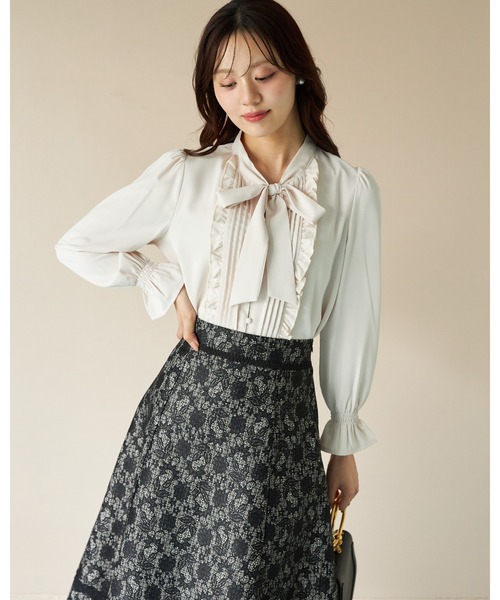 tocco closet(トッコ クローゼット)の「レースボンディングツイードフレアスカート(スカート・レディース・ブラック/グレー・M)」の9枚目の写真