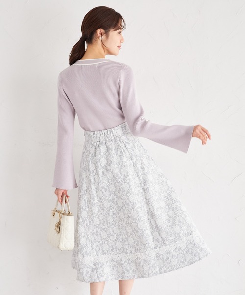 tocco closet(トッコ クローゼット)の「レースボンディングツイードフレアスカート(スカート・レディース・ブラック/グレー・M)」の20枚目の写真