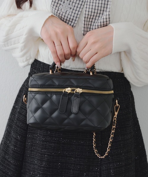 Remind me and forever(リマインドミーアンドフォーエバー)の「ルーシュ2WAYバニティ(ショルダーバッグ・レディース・ブラウン/アイボリー/ブラック/ネイビー・FREE)」の2枚目の写真