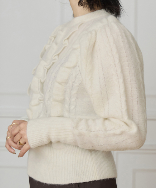 IENA LA BOUCLE(イエナラブークル)の「ALPACA MIXフリルプルオーバー(ニット/セーター・レディース・チャコールグレー/ホワイト・FREE)」の8枚目の写真