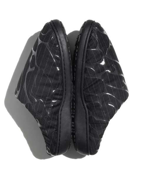 SUBU（スブ）の「SUBU/スブ DOTS FRANKEN スーツ生地 シルクプリント サンダル スリッポン（スリッポン・メンズ・ブラック/グレー/ネイビー・1/2/3）」の10枚目の写真