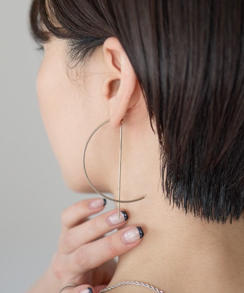 ciite' surgical stainless(シーテサージカルステンレス)の「【 金属アレルギー対応 】 ハーフサークルピアス サージカルステンレス(ピアス(両耳用)・レディース・ゴールド/シルバー・FREE)」の8枚目の写真