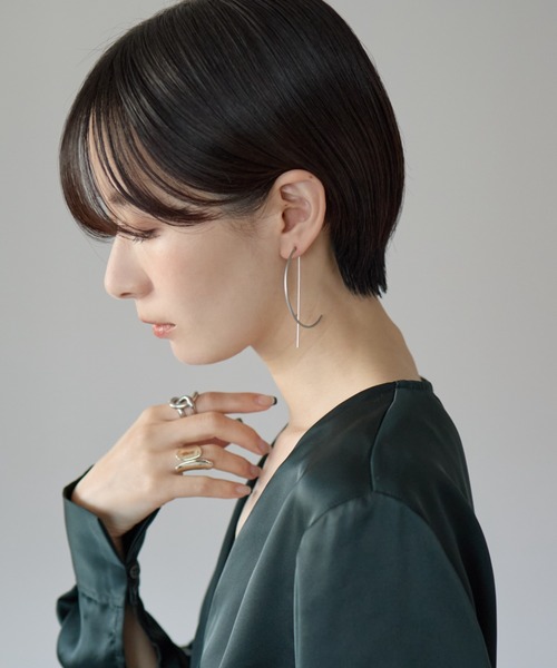ciite' surgical stainless(シーテサージカルステンレス)の「【 金属アレルギー対応 】 ハーフサークルピアス サージカルステンレス(ピアス(両耳用)・レディース・ゴールド/シルバー・FREE)」の13枚目の写真