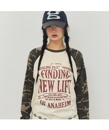 [ユニセックス]NEW LIFE カモ ラグラン ロングスリーブ Tシャツ_クリーム