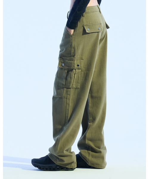 MOAA(モア)の「サーマルワイドレックカーゴパンツ (カーキ)(その他パンツ・レディース・その他・SMALL/MEDIUM)」の1枚目の写真