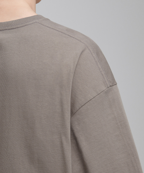 MUSINSA STANDARD（ムシンサスタンダード）の「オーバーサイズクルーネックTシャツ[ダスティベージュ]（Tシャツ/カットソー・メンズ・その他・MEDIUM）」の5枚目の写真