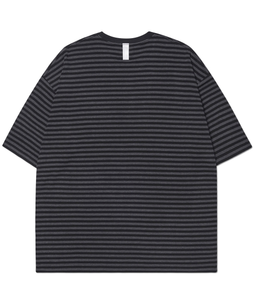 NOMANUAL(NOMANUAL)の「NM BORDER T-SHIRT - BLACK(Tシャツ/カットソー・レディース・その他・SMALL/MEDIUM/LARGE/X-LARGE)」の2枚目の写真
