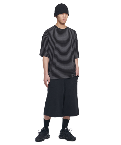 NOMANUAL(NOMANUAL)の「NM BORDER T-SHIRT - BLACK(Tシャツ/カットソー・レディース・その他・SMALL/MEDIUM/LARGE/X-LARGE)」の3枚目の写真