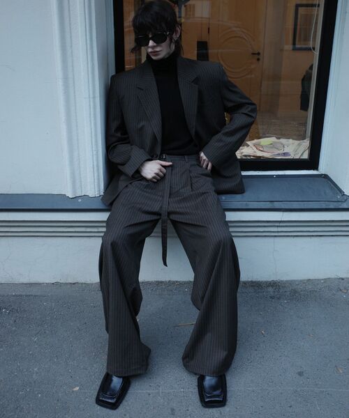 DNSR(ディーエヌエスアール)の「シンチッドストライプスラックスブラウン(スラックス・メンズ・その他・X-LARGE/SMALL/MEDIUM/LARGE)」の3枚目の写真