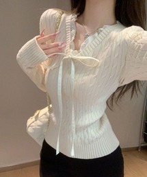 MAISON DE THERESE（メゾン ド テレーズ）の「Vネック ケーブル インナー リボン（ニット/セーター）」