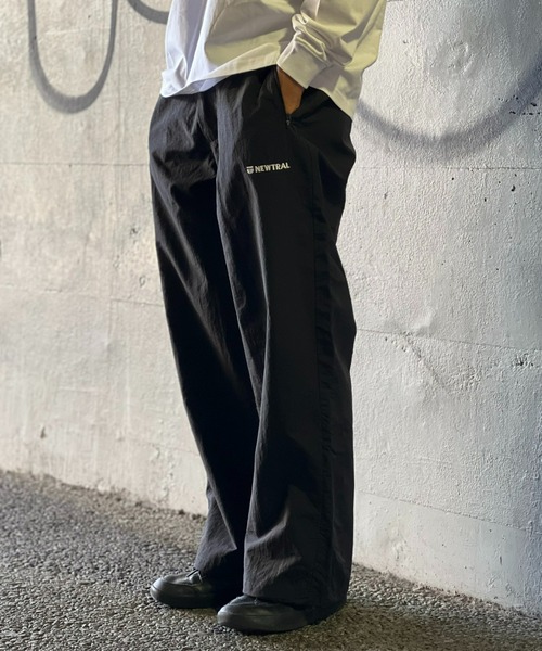 NEWTRAL(ニュートラル)の「【NEWTRAL】NEWTRAL Embroidered Straight Pants(その他パンツ・メンズ・ブラック・X-LARGE/MEDIUM/LARGE)」の1枚目の写真