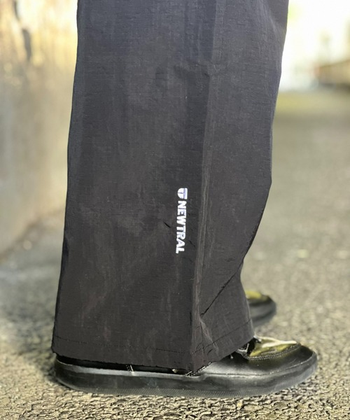 NEWTRAL(ニュートラル)の「【NEWTRAL】NEWTRAL Embroidered Straight Pants(その他パンツ・メンズ・ブラック・X-LARGE/MEDIUM/LARGE)」の5枚目の写真
