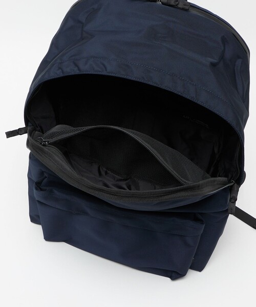 UNITED ARROWS(ユナイテッドアローズ)の「<LC by LOWERCASE>DAYPACK LC02/バックパック(バックパック/リュック・メンズ・ブラック/ネイビー・FREE)」の9枚目の写真