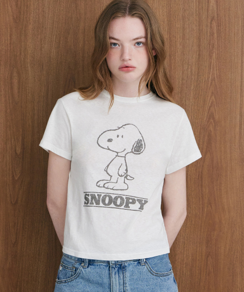 LADY VOLUME(レディーボリューム)の「スマイルウィズスヌーピーTシャツ (アイボリー)(Tシャツ/カットソー・レディース・その他・SMALL/MEDIUM)」の1枚目の写真