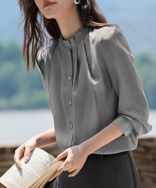 ReRe(リリ)の「スタンドカラーギャザーブラウス(シャツ/ブラウス・レディース・グレー/パープル・X-LARGE/MEDIUM/LARGE)」の11枚目の写真
