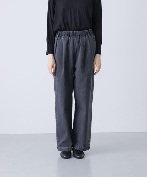 かぐれ（カグレ）の「フェードデニムイージーパンツ（デニムパンツ・レディース・ブラック系その他/ライトインディゴブルー・FREE）」の10枚目の写真