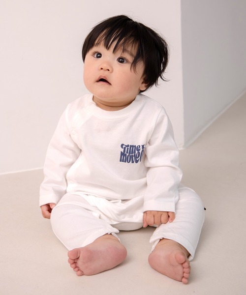 MAKE YOUR DAY(メイクユアデイ)の「レトロフラワープリントファミリー長袖カバーオール(ロンパース・キッズ・オフホワイト/ブラウン・70/80)」の8枚目の写真