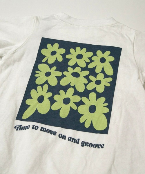 MAKE YOUR DAY(メイクユアデイ)の「レトロフラワープリントファミリー長袖カバーオール(ロンパース・キッズ・オフホワイト/ブラウン・70/80)」の13枚目の写真