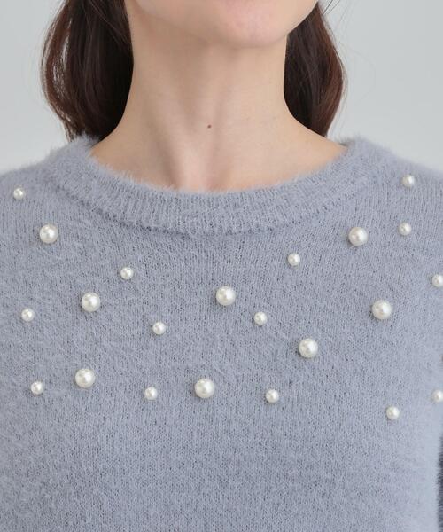 Cutie Blonde（キューティーブロンド）の「大人きらめく ふわふわパール調ニット（ニット/セーター・レディース・オフホワイト/ダークグレー/ライトブルー・00）」の11枚目の写真