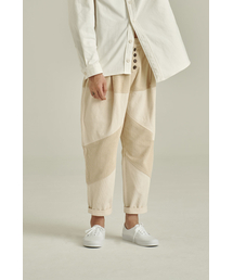 CORNOQ（コルノック）の「切り替えコーデュロイバギーパンツアイボリー（その他パンツ）」