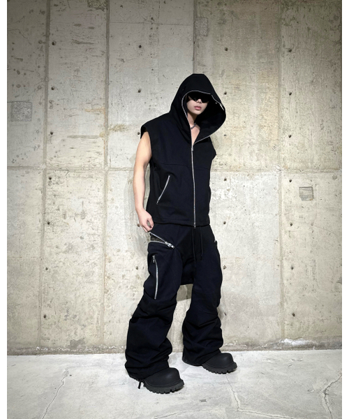 ROARINGRAD(ロアリングラド)の「スキーマスクジップアップベストブラック(ベスト・レディース・その他・MEDIUM/LARGE)」の3枚目の写真