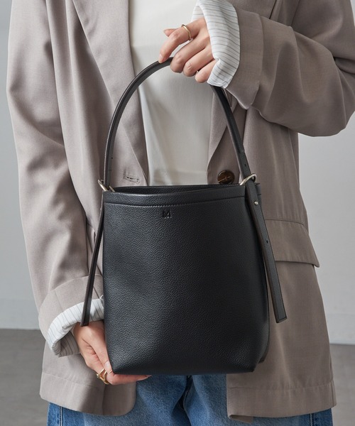 &MyuQ(アンドミューク)の「【&MyuQ】JUNO petit/トートバッグ/ショルダーバッグ(トートバッグ・レディース・ブラック/シルバー/キャメル・FREE)」の9枚目の写真