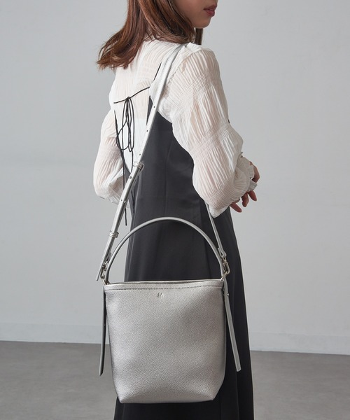 &MyuQ(アンドミューク)の「【&MyuQ】JUNO petit/トートバッグ/ショルダーバッグ(トートバッグ・レディース・ブラック/シルバー/キャメル・FREE)」の14枚目の写真