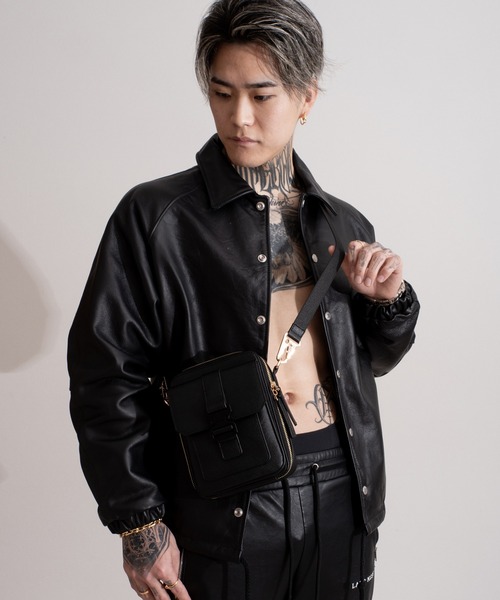 ✨️未使用級✨　golden ショルダーバッグ 黒色　レザー DEVICE × GOUKIコラボ】ゴールドカラーバックル ショルダーバッグ