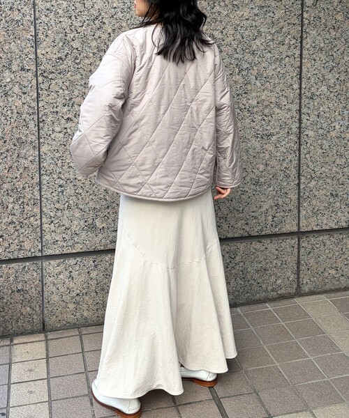 Rouge vif（ルージュヴィフ）の「リバーシブルパネトレーションファーキルトブルゾン（ブルゾン・レディース・ブラウン/グレイッシュベージュ・フリー）」の8枚目の写真