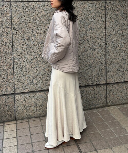 Rouge vif（ルージュヴィフ）の「リバーシブルパネトレーションファーキルトブルゾン（ブルゾン・レディース・ブラウン/グレイッシュベージュ・フリー）」の9枚目の写真