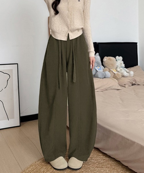 Miniministore(ミニミニストア)の「ワイドカーブパンツレディースワイドパンツ(スラックス・レディース・オフホワイト/ワインレッド/カーキ/チャコールグレー/ブラック/ブラウン・FREE)」の19枚目の写真