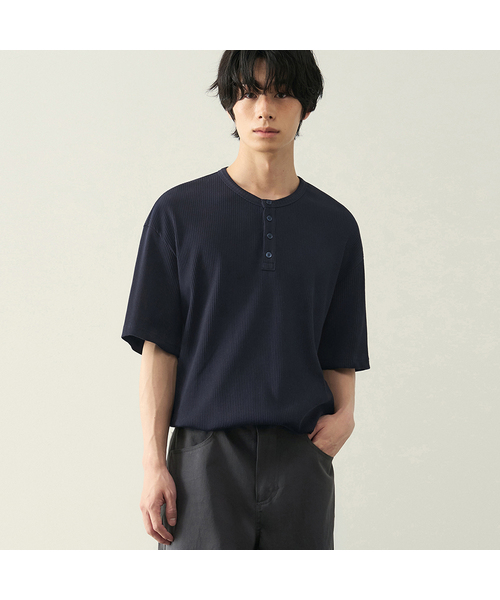 ROTEMBER（ローテンバー）の「リブヘンリーネックハーフTシャツ [5 COLOR]（Tシャツ/カットソー・メンズ・ホワイト/ブラック/ネイビー/グレー/チャコール・MEDIUM/LARGE/X-LARGE）」の5枚目の写真