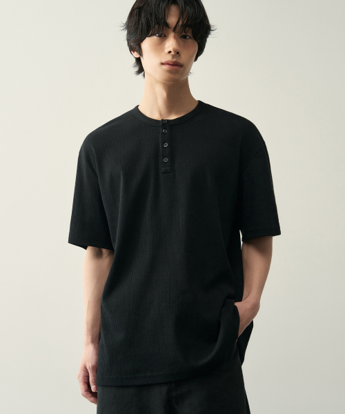 ROTEMBER（ローテンバー）の「リブヘンリーネックハーフTシャツ [5 COLOR]（Tシャツ/カットソー・メンズ・ホワイト/ブラック/ネイビー/グレー/チャコール・MEDIUM/LARGE/X-LARGE）」の8枚目の写真