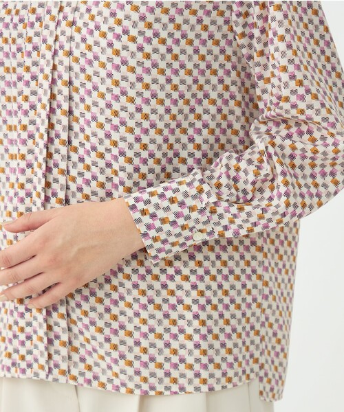 BALLSEY(ボールジィ)の「ミルフィープリント スキッパータックブラウス(シャツ/ブラウス・レディース・ホワイト系その他・36)」の7枚目の写真